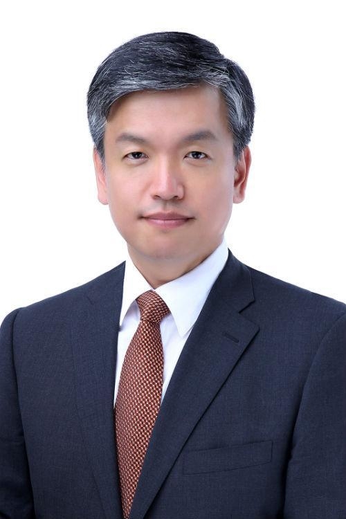 최상목(58) 박사<br>
신임 농협대학교 총장
