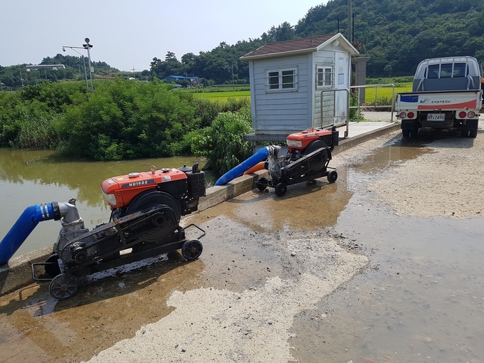 양수기 가동 모습