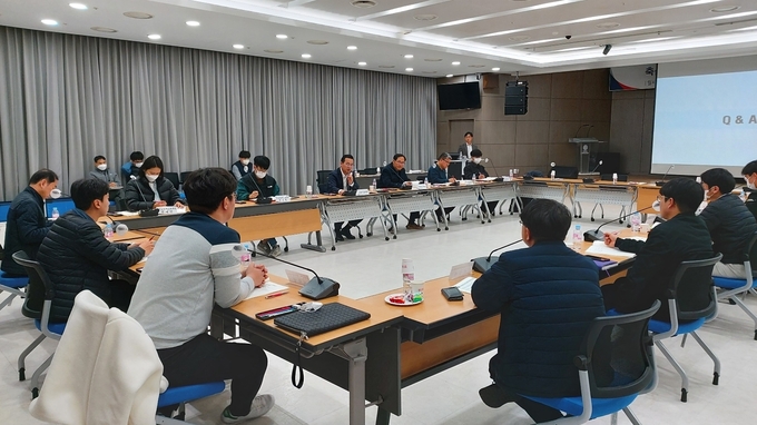 <strong>축산 청년농 육성 거점 지역 담당자 업무 협의회</strong>