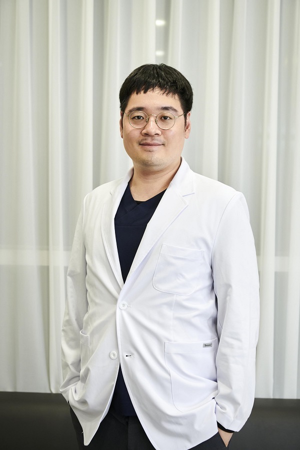 세이프플란트치과의원 윤준상 원장