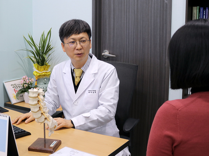 잠실 선수촌병원 신경외과 이동엽 원장