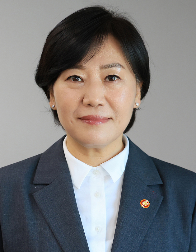 <strong>농림축산식품부 장관 송미령</strong>