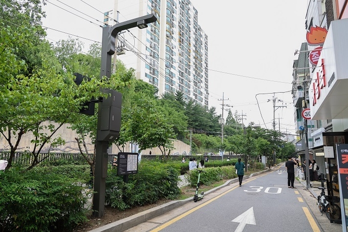 노원구 일대에 설치된 스마트폴 가로등