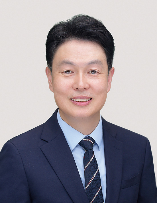 <strong>홍 석 일<br>
우림바이오(주) 대표 / 이학박사</strong>