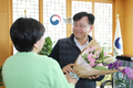 농촌진흥청장, 화훼농가 돕기‘꽃 선물 릴레이’동참