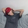 홍재경이 지난 17일 SNS에 올린 일상 사진이 화제