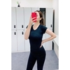 김효진이 지난 30일 SNS에 올린 일상 사진이 화제