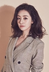 ‘윤희주’ 주어지면 차갑게 돌변하는 냉정한 면을 지녔다.