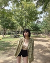 ‘여자친구’ 은하는 여자친구 공식 인스타그램을 통해 사진을 게재했다