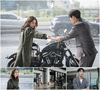 ‘브이아이피’ 시간이 멈춘 듯한 감동 빗속 투샷을 선보인다