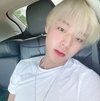 ‘박지훈’ 이와 함께 사진을 게시했다