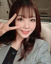 레이나 SNS, 10일 게제된 사진에 시선 집중