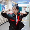 ‘문근영’ 포즈를 취하며 카메라를 바라보고 있는 모습이다