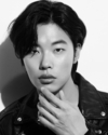 류준열, 카리스마 넘치는 눈빛에 심쿵 