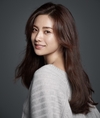 ‘나나’ 가진 나나와 재계약을 체결했다고 밝혔다