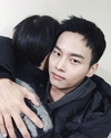 ‘빅스’ 문구와 함께 두 장의 사진을 게재했다