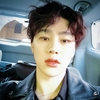 권현빈, SNS를 통해 18일 일상 정면을 응시하고 있는 사진 공개